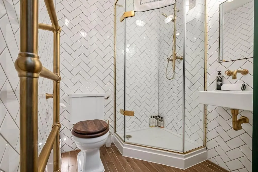 Luxury Mews House In Harrogate Villa